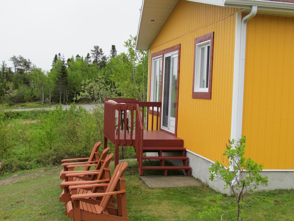 Les Chalets Au Bord De La Mer Les Escoumins Zimmer foto